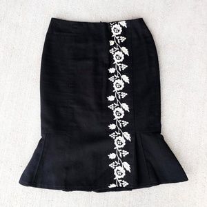 Vintage Embroidered Floral Black and White Skirt